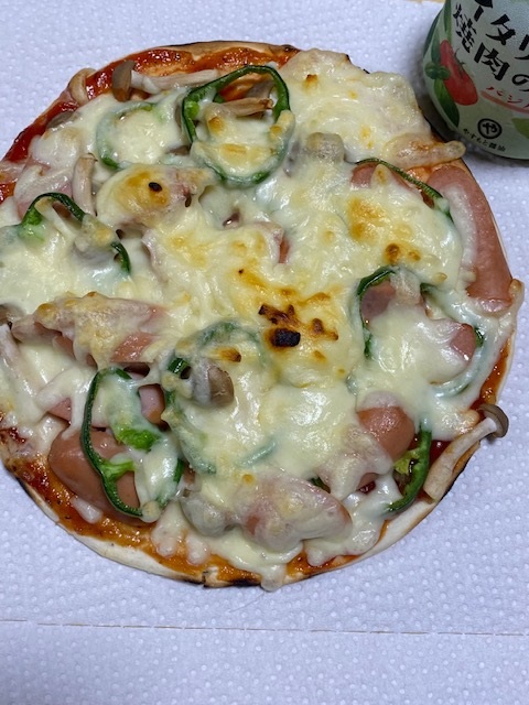 「イタリアン焼肉のたれ」でピザ作りました♪