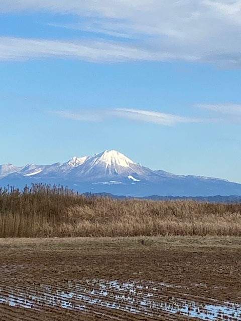 霜の朝と大山（だいせん）♪